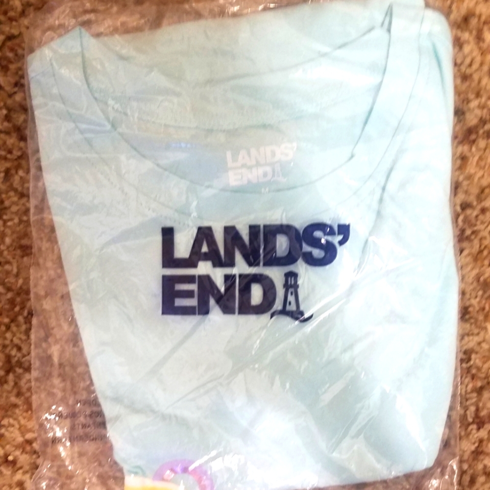 NWT Lands' End Light Blue Magic Bubble Wand T-Shirt Size Medium
